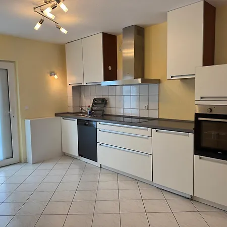 Naunheim, Ebenerdig, Smart Tv 公寓 *